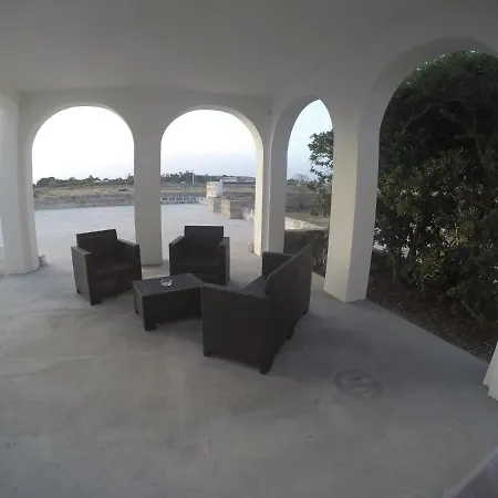 Apartment Gli Archi Calaazzurra *